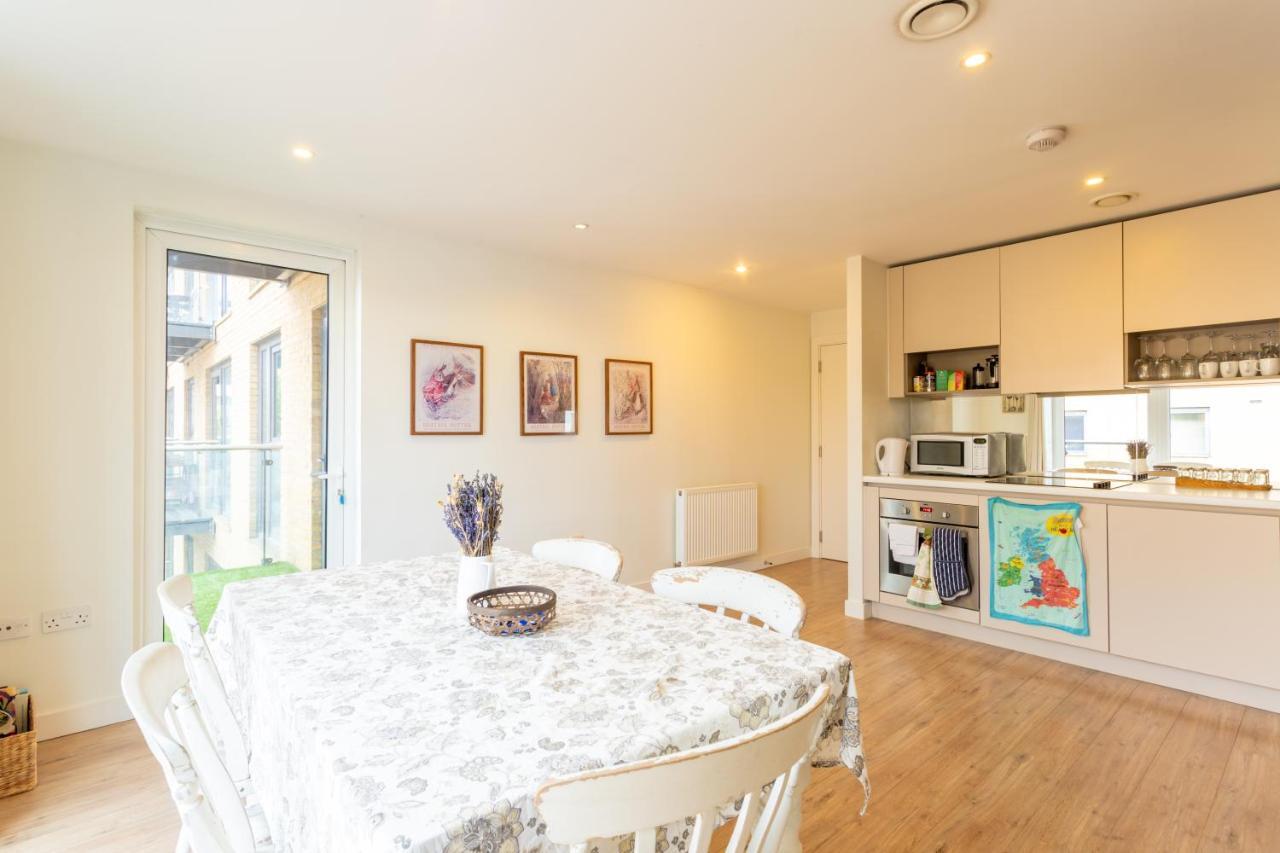 Amazing Modern 2 Bedroom Flat In Greenwich For 4 People Londýn Exteriér fotografie