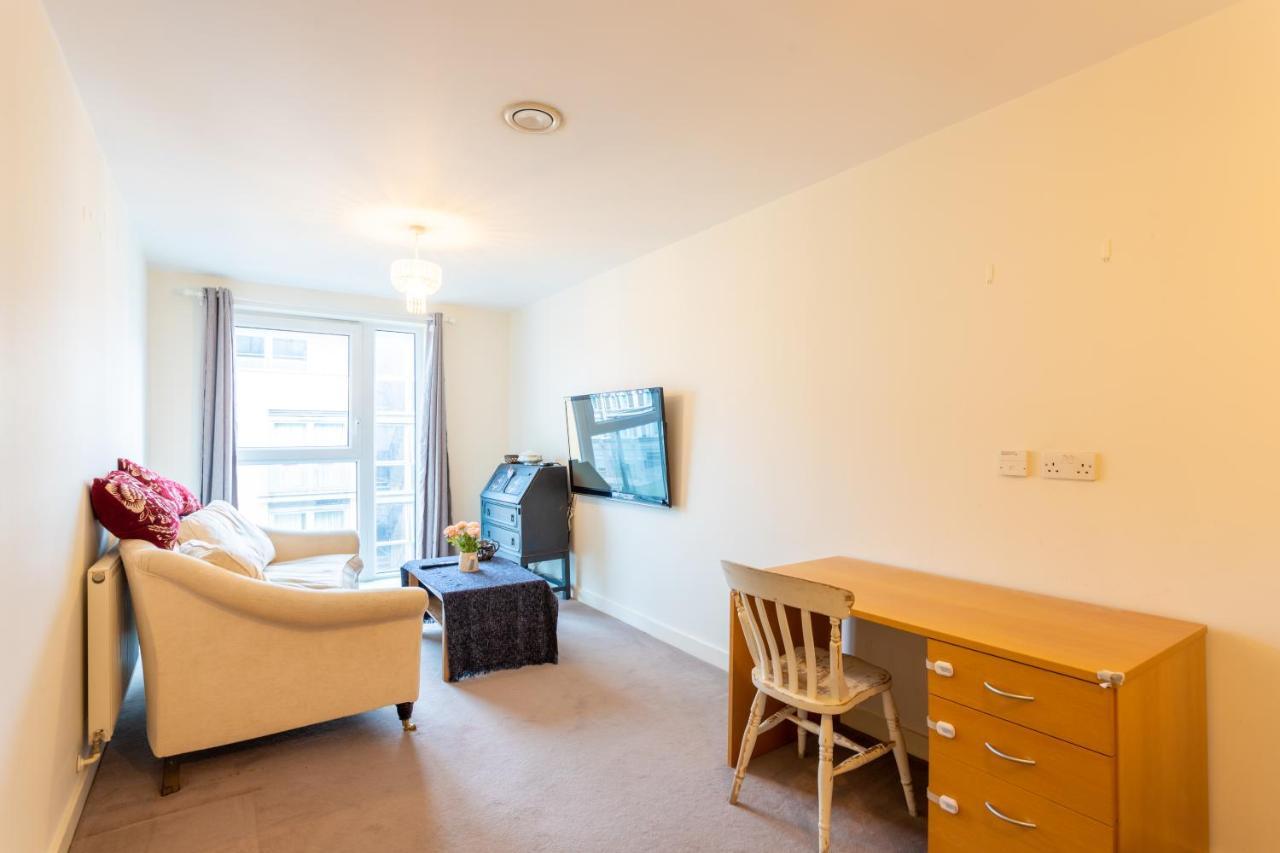 Amazing Modern 2 Bedroom Flat In Greenwich For 4 People Londýn Exteriér fotografie